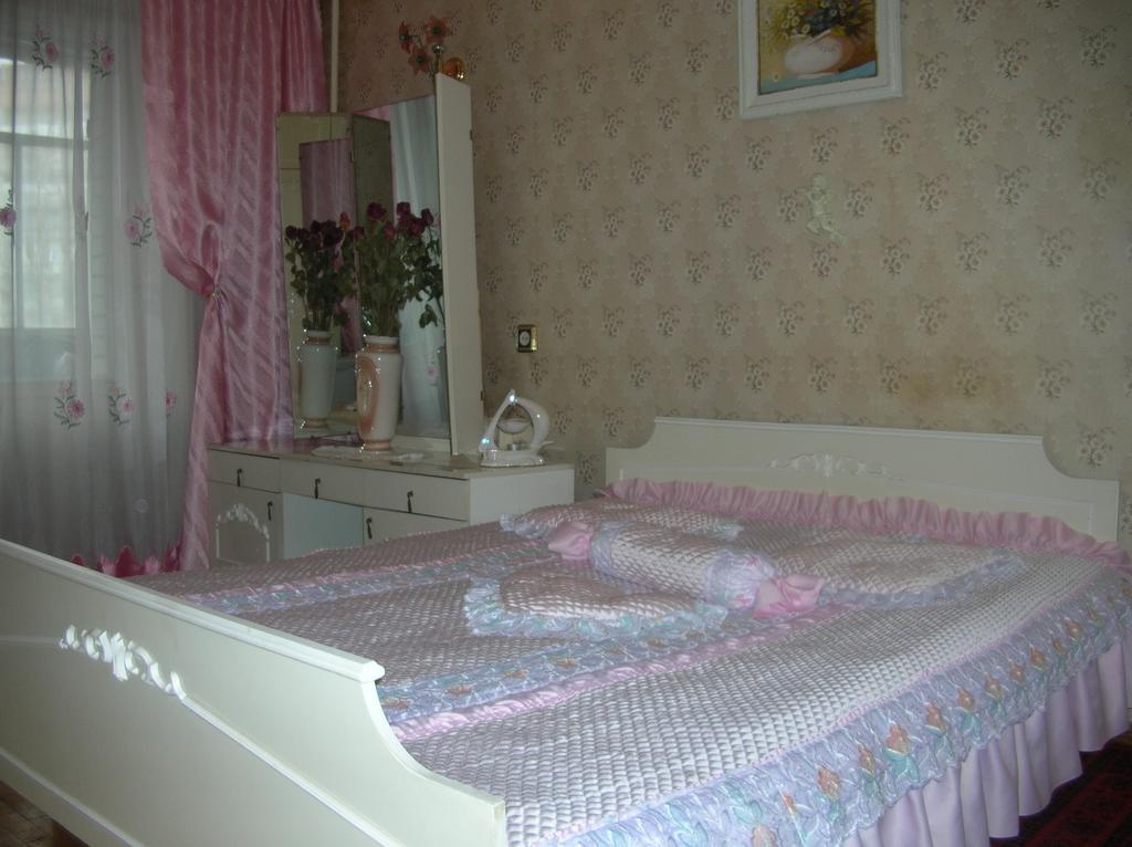 Проспект Космонавтів 42 Daire Vinnitsya Oda fotoğraf