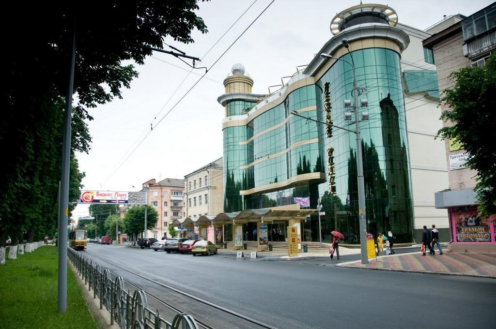 Проспект Космонавтів 42 Daire Vinnitsya Dış mekan fotoğraf